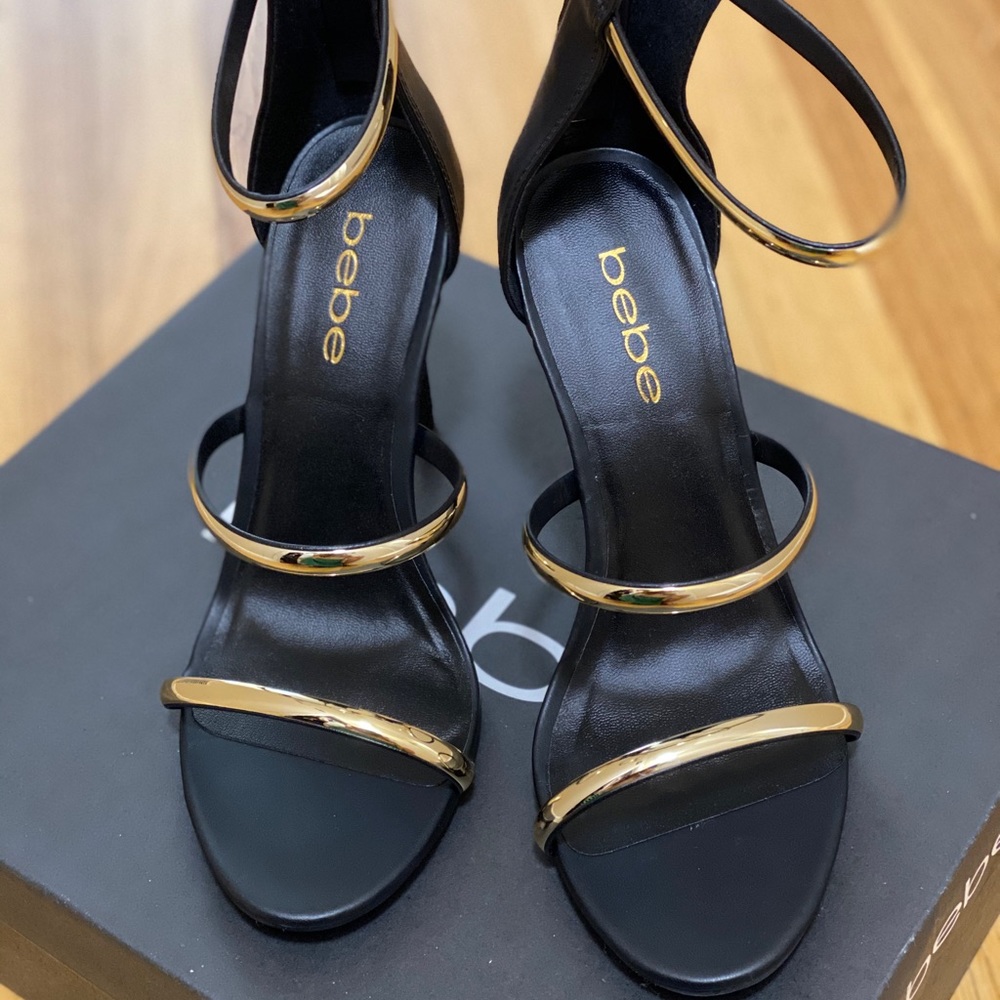 New heels without tag